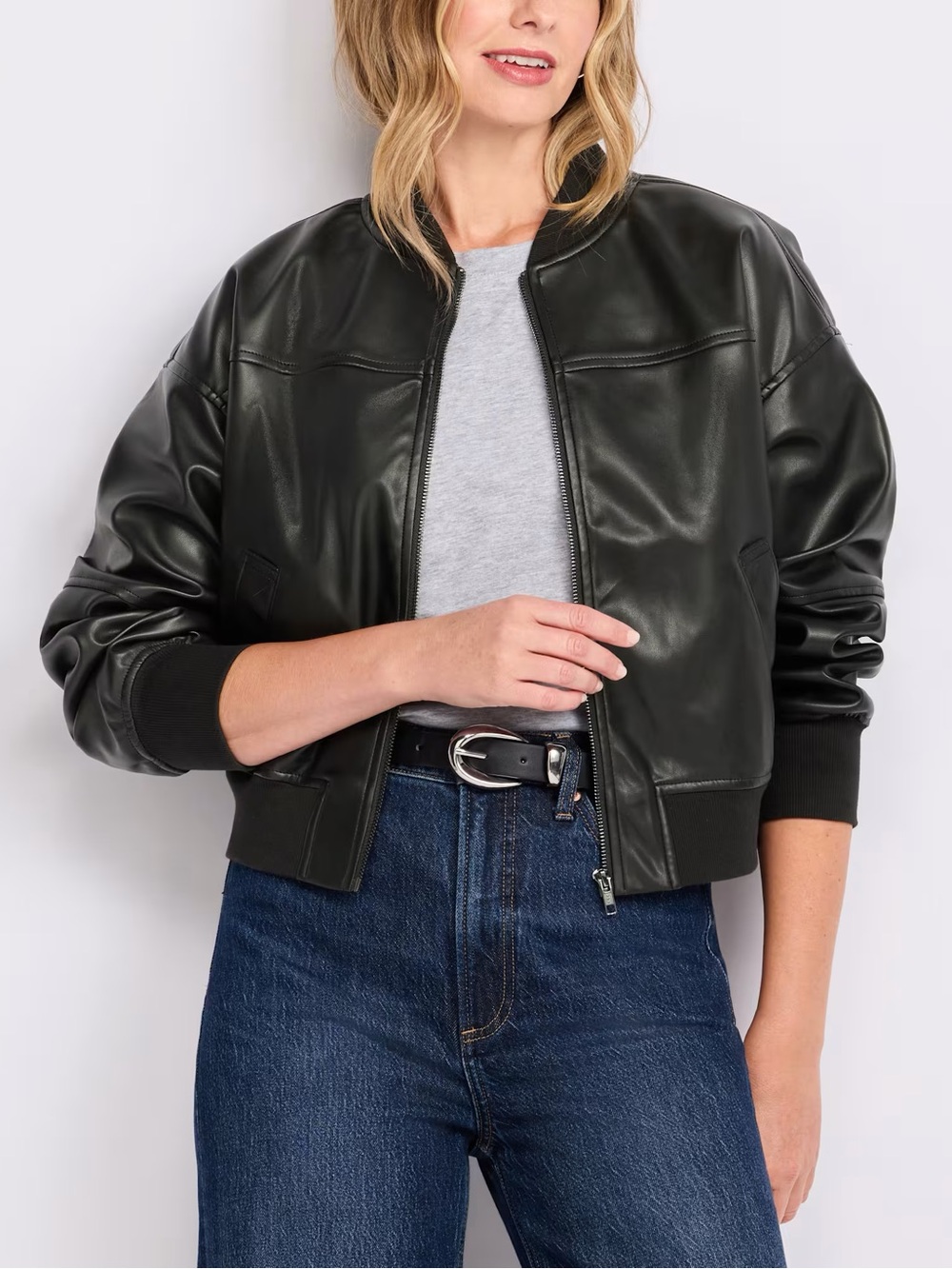 NWT (size M) SANCTUARY
Nomad Bomber Jacket